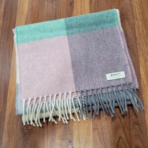 McNutt of Donegal Spearmint & Smoke Pashmina Scarf100% Lambswool